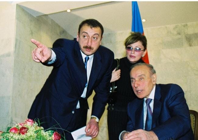 Mən Fəxr Edirəm Ki, Azərbaycanlıyam.